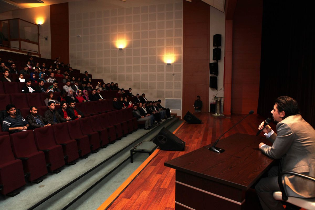 İibf Öğrencileri KPSS Hakkında Bilgilendirildi