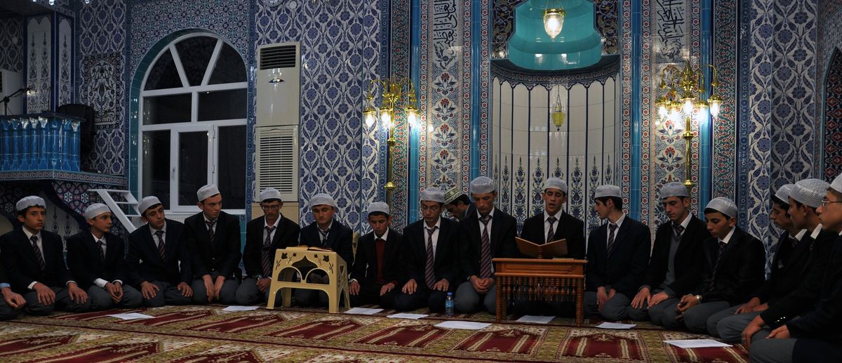 İmam Hatip Lisesi Öğrencilerinden Örnek Davranış