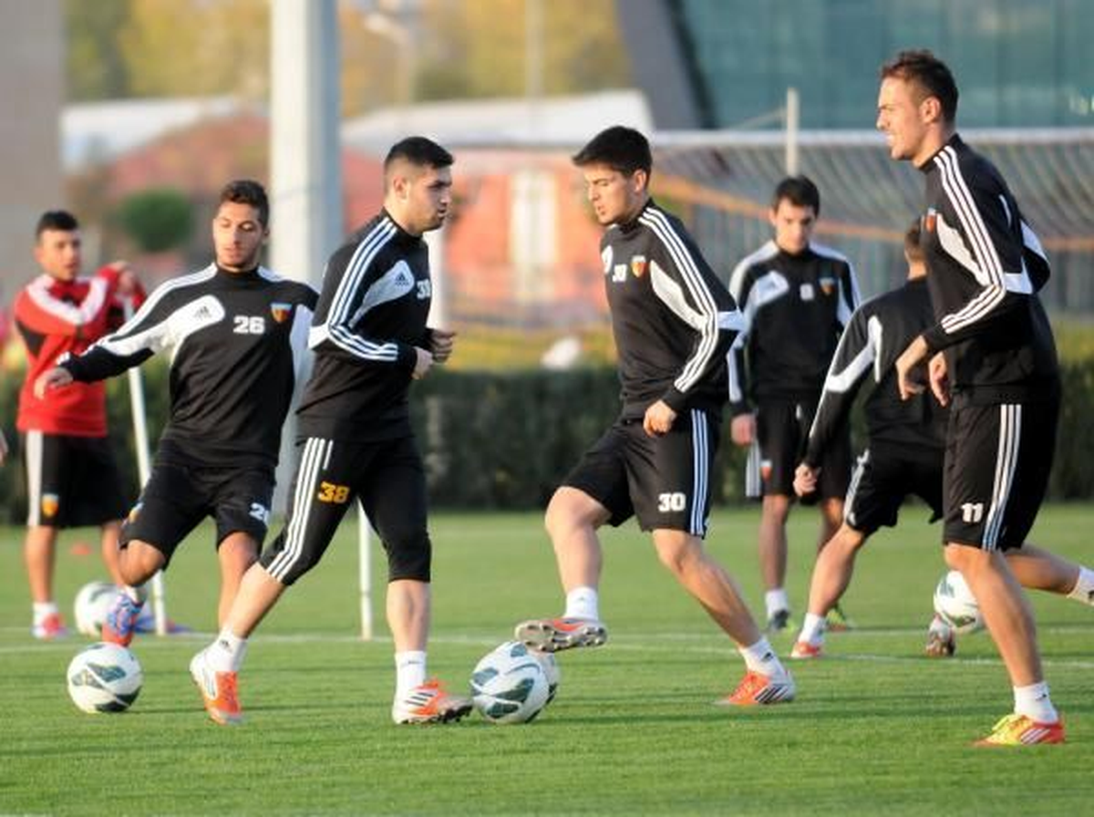 Kayserispor, Sanica Boru Elazığspor Maçı Hazırlıklarını Sürdürüyor