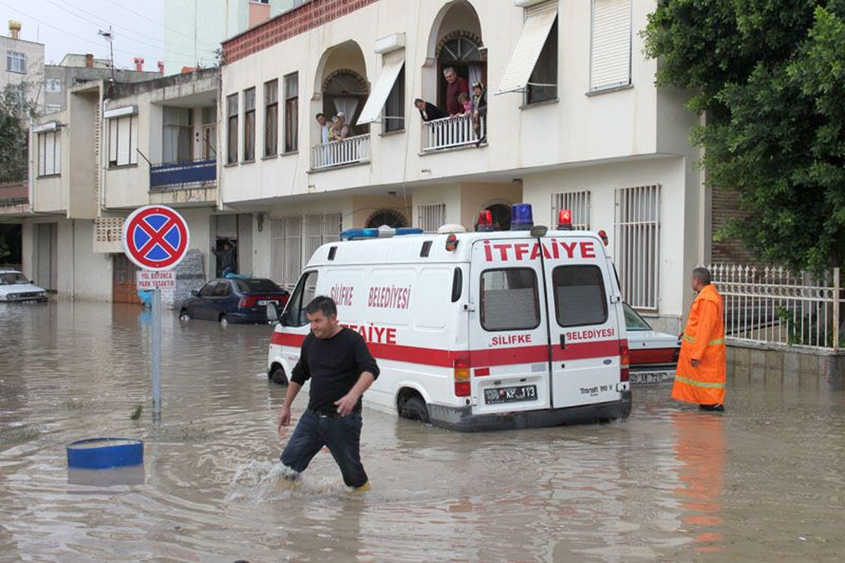 Mersin\'de Sağanak