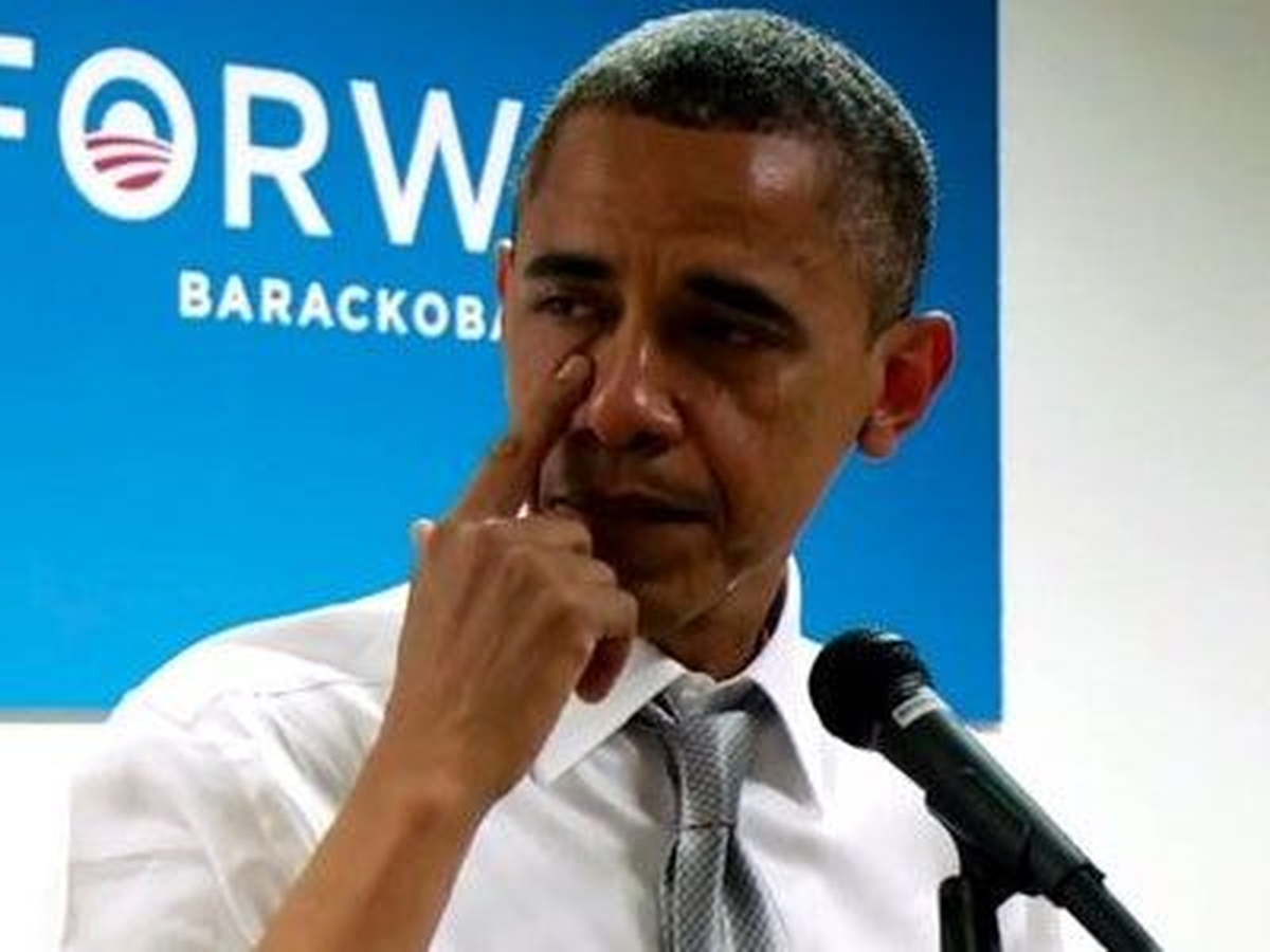 Obama Göz Yaşlarını Tutamadı