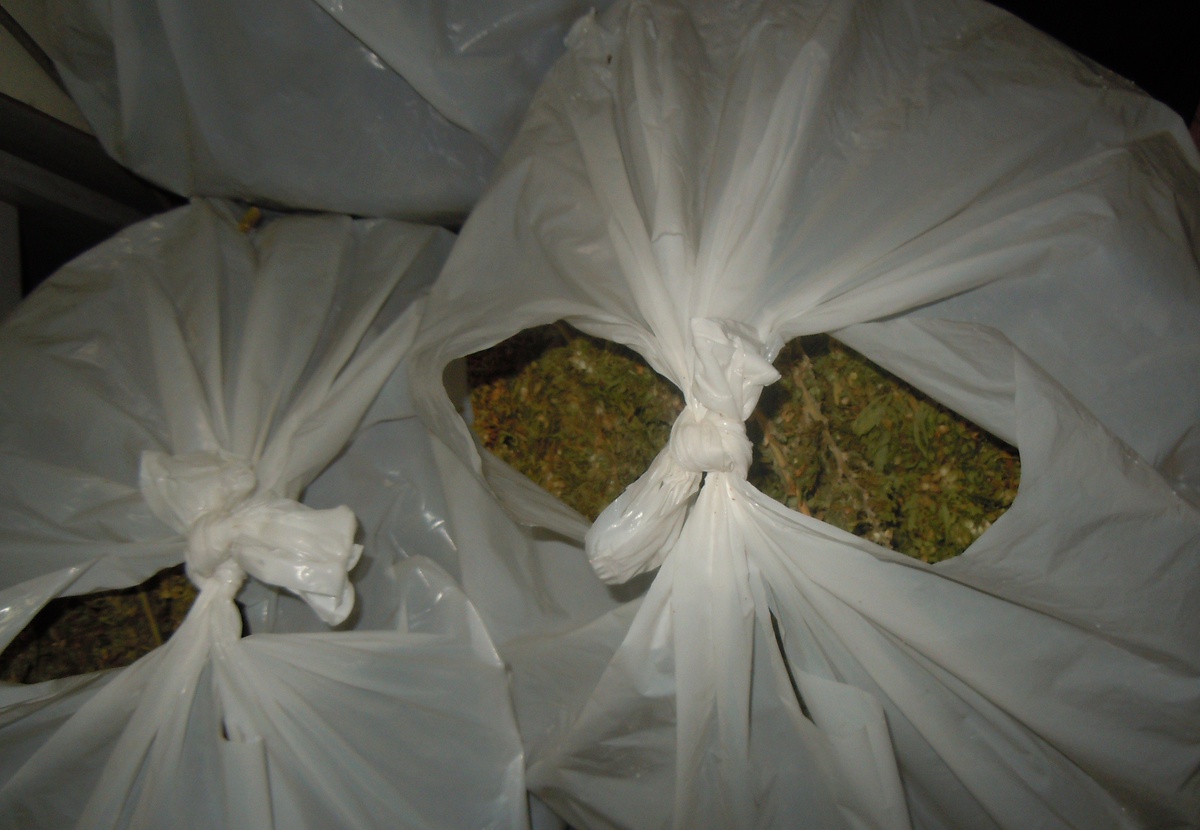 Ordudan Atıldı 25 Kilo Esrarla Yakalandı
