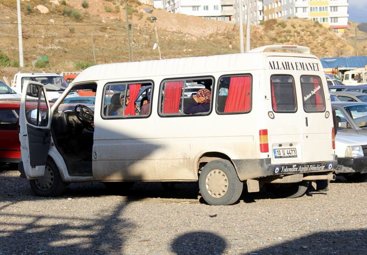 (Özel Haber) Şoförün İnadı 25 Kişiyi Mağdur Etti