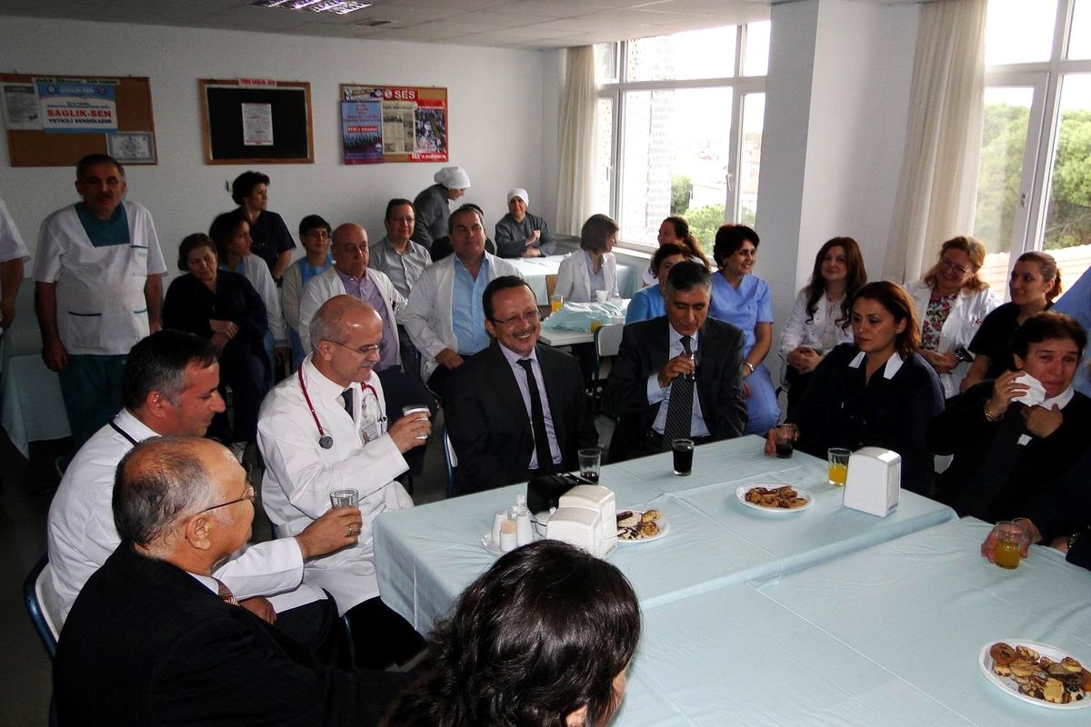 Salihli Devlet Hastanesi\'nden Duygusal Veda