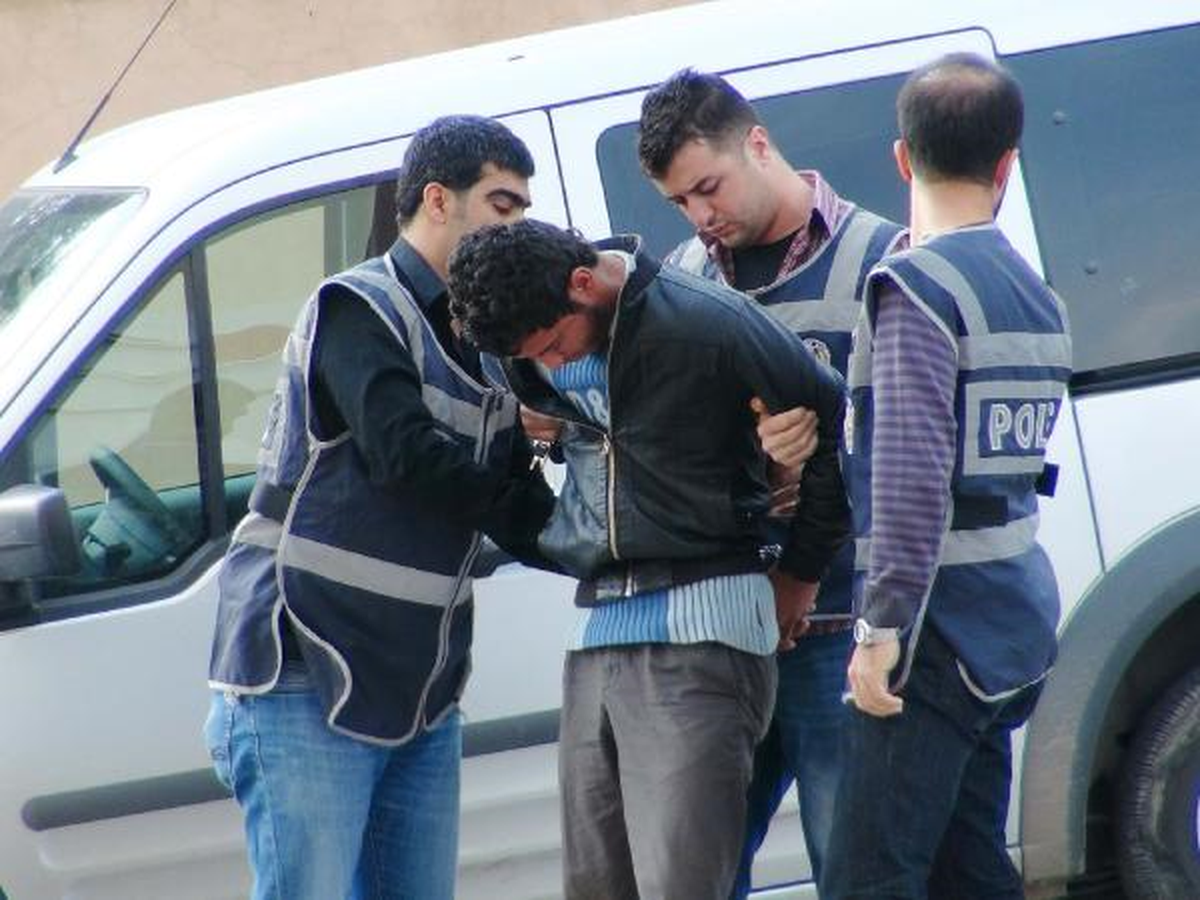 Suç Örgütüne Darbe: 4 Gözaltı