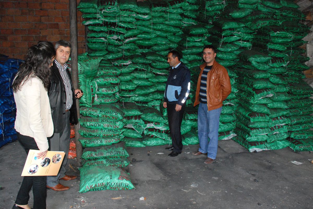 Taşköprü Belediyesi Kömür Depolarını Denetledi