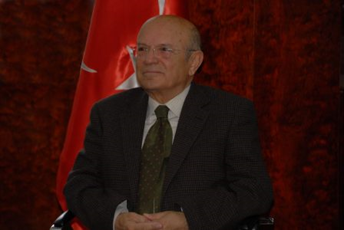 "Ulu Önderi Saygı ve Minnetle Anıyoruz"