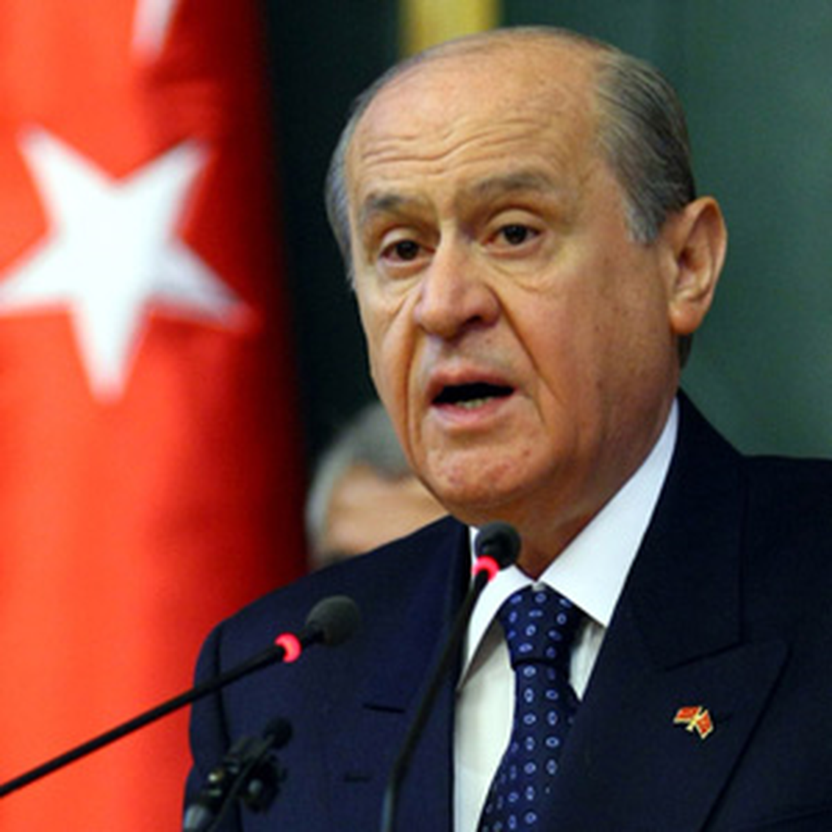 Bahçeli\'den S-70 Suçlaması