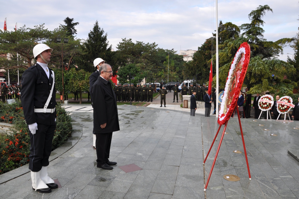 Büyük Önder Mustafa Kemal Atatürk\'ün Vefatının 74. Yılı