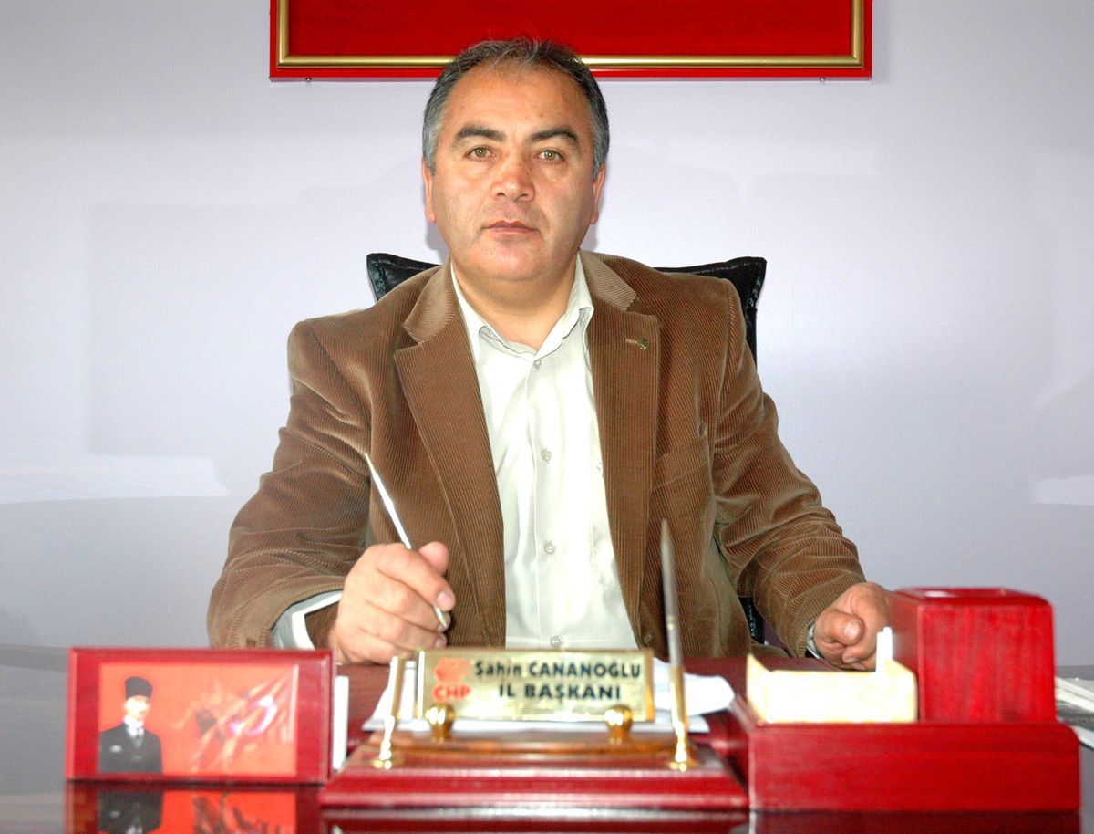 CHP İl Başkanı Cananoğlu, Açlık Grevlerini Değerlendirdi