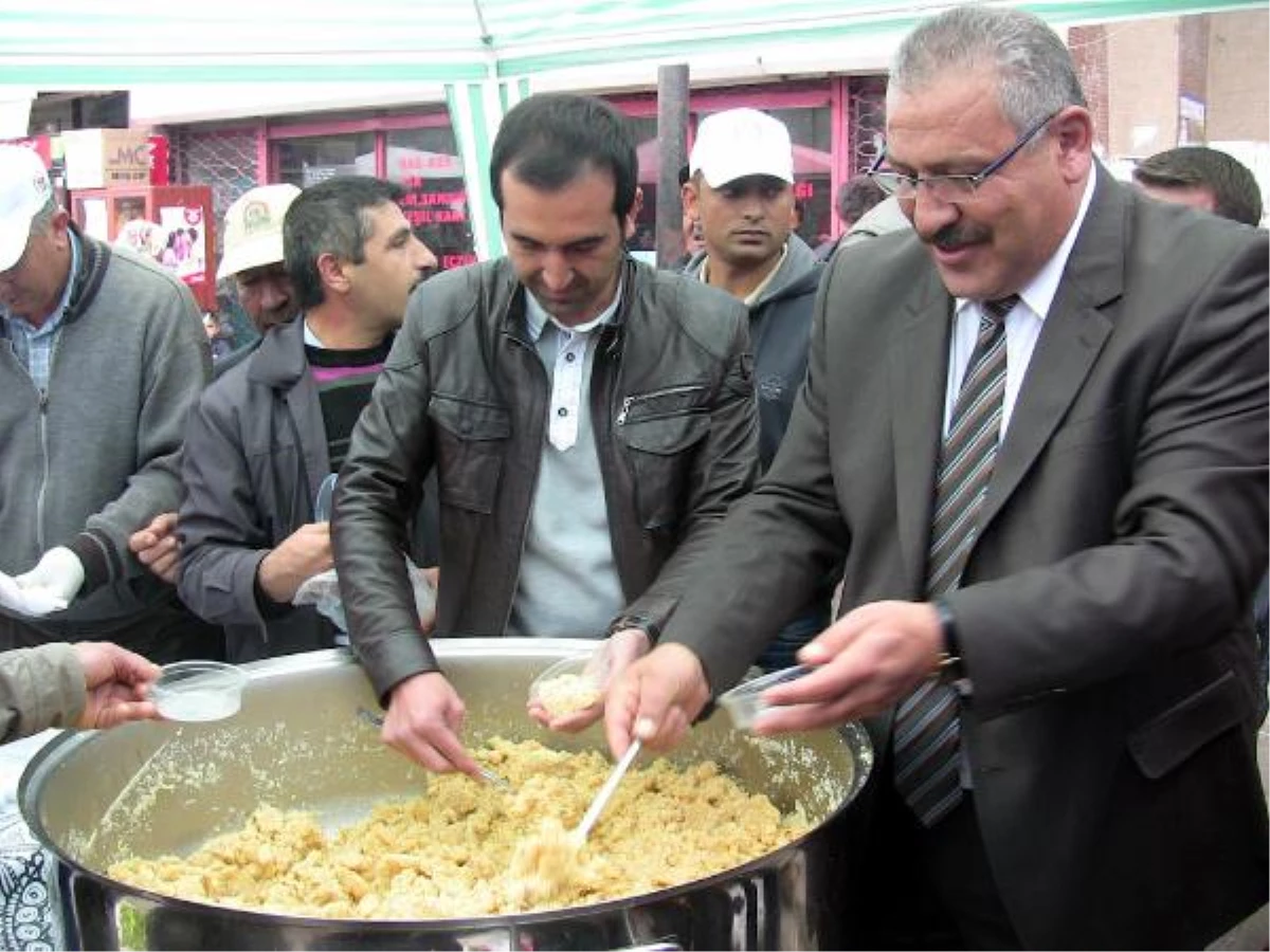 CHP\'li Başkandan 10 Kasım Helvası