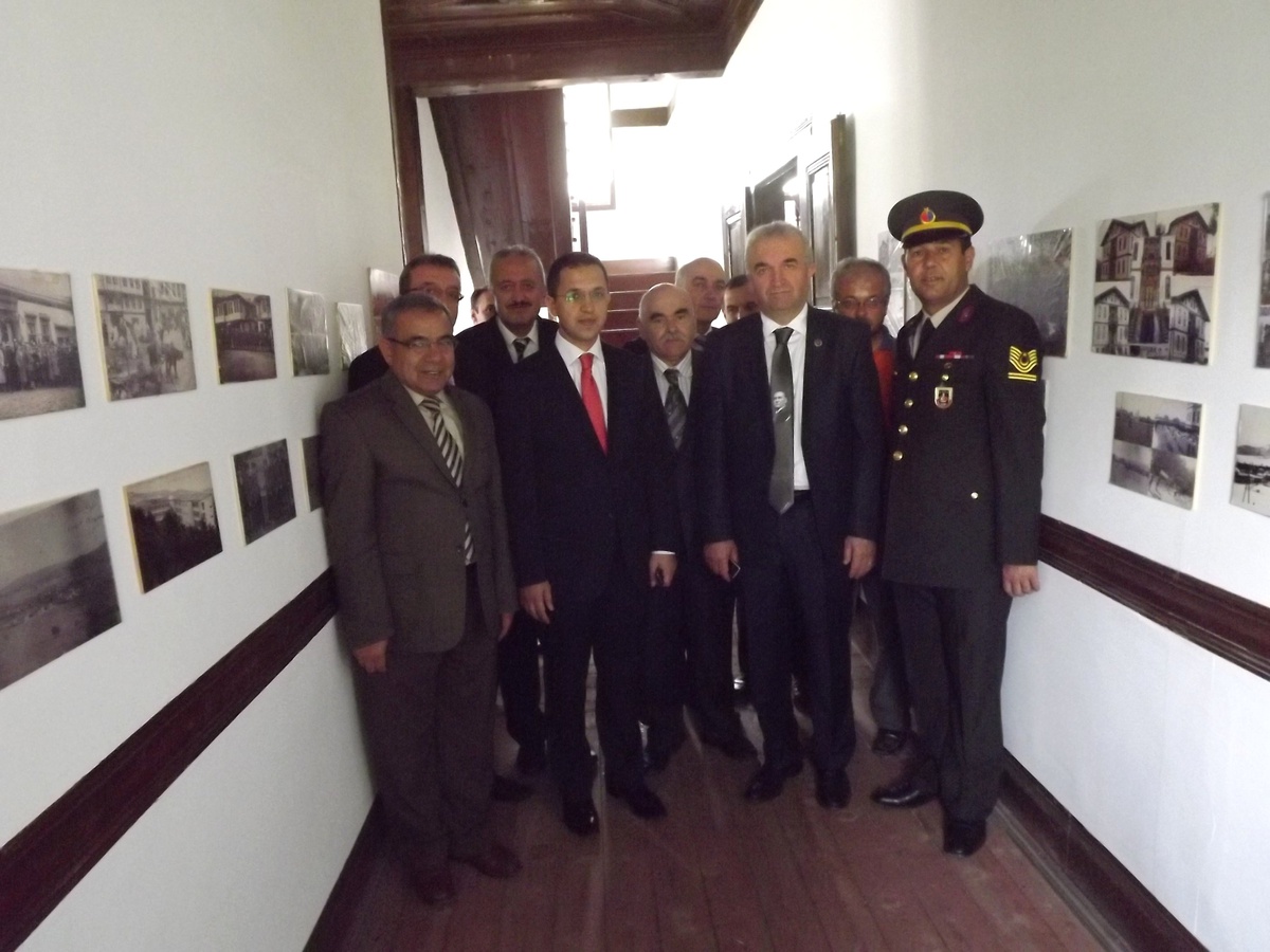 Daday da Fotoğraflarla Atatürk Sergisi Açıldı