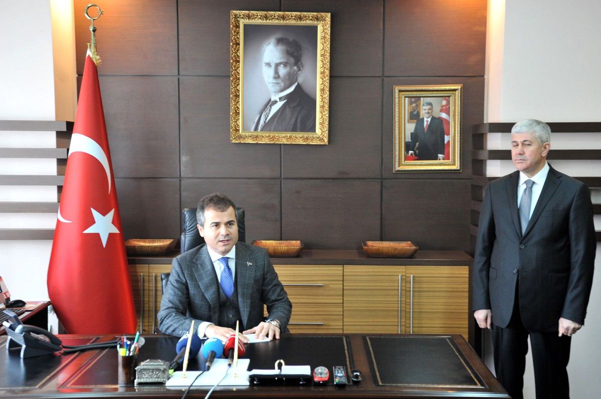 Gençlik ve Spor Bakanı Kılıç."Bir Helikopter Faciası Yaşandı."