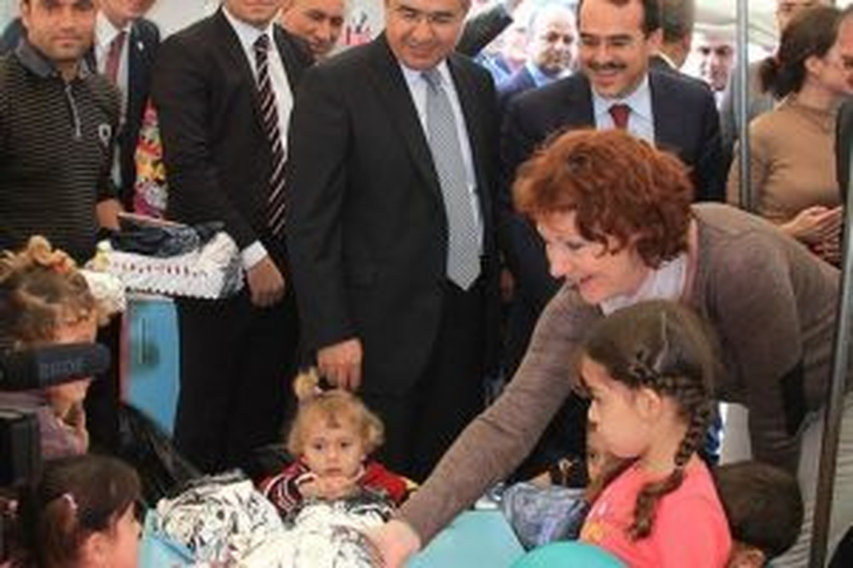 Hatay\'daki Çadır Kentlerde Kalan Suriyeliler