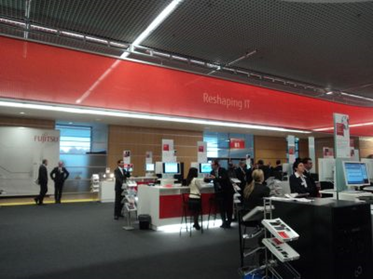 İlk Bakışta Fujitsu Forum