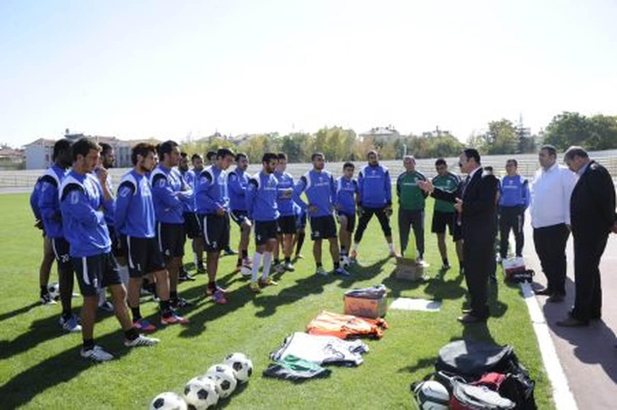 Karaman Belediye Spor Lig 2.\'sini Ağırlıyor