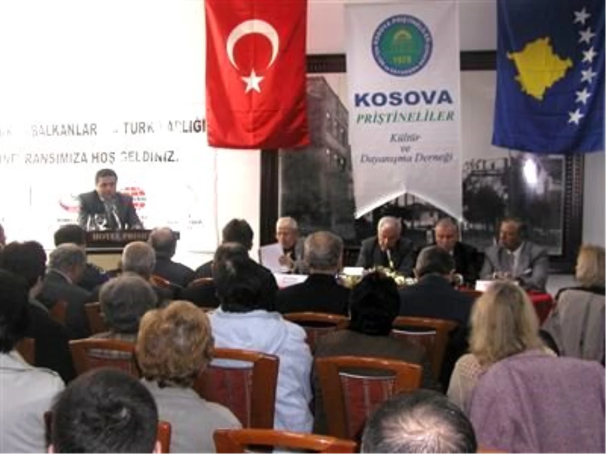 Kosova\'da Atatürk Konferansı