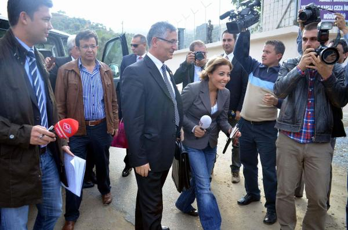 Meclis Darbeleri Araştırma Komisyonu Ağar\'ı Dinliyor