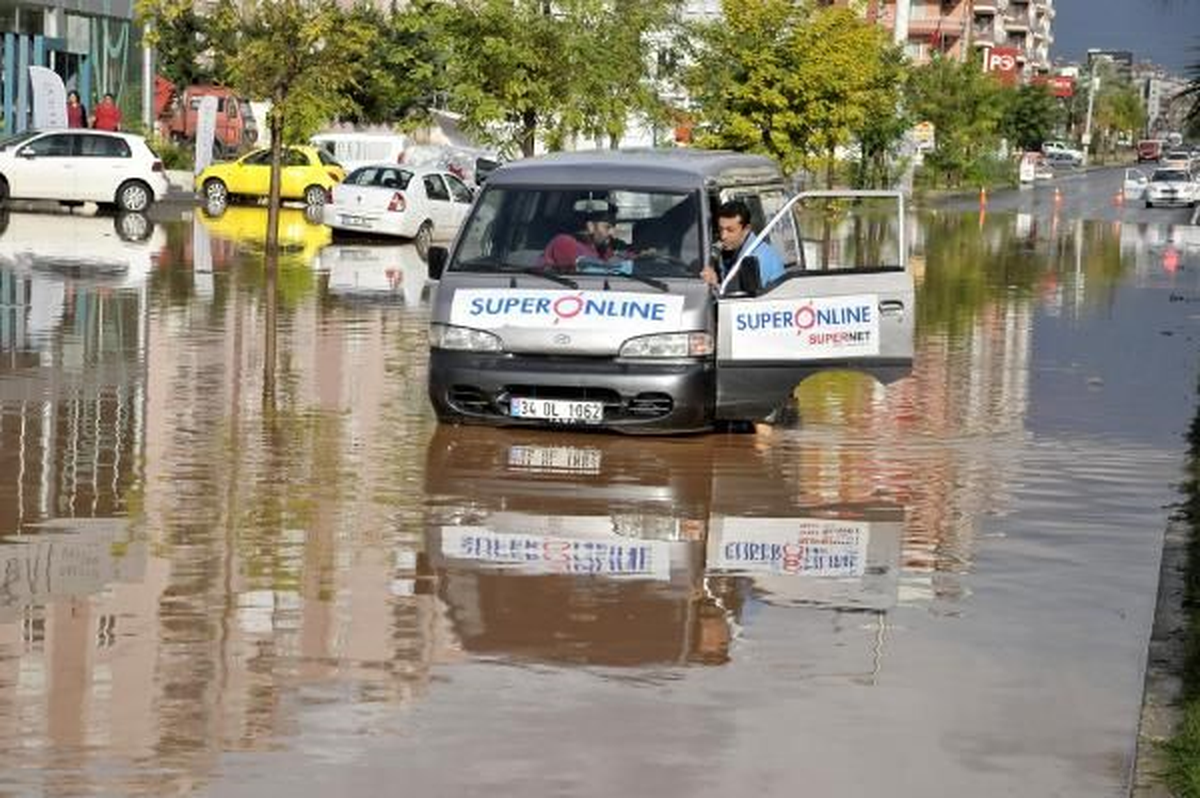Mersin\'deki Sel