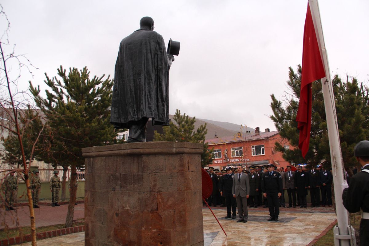 Mustafa Kemal Atatürk 74. Ölüm Yıldönümünde Çıldır\'da Anıldı