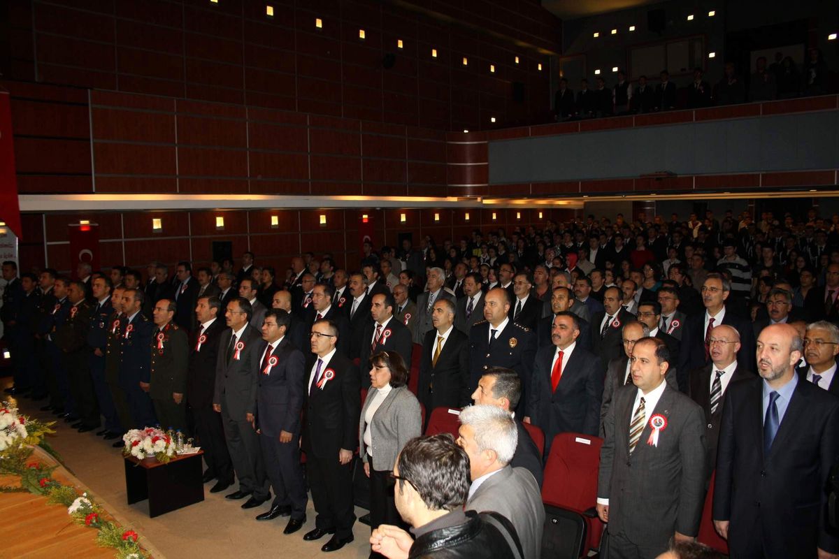 Ölümünün 74. Yılında Tiyatroyla Anıldı