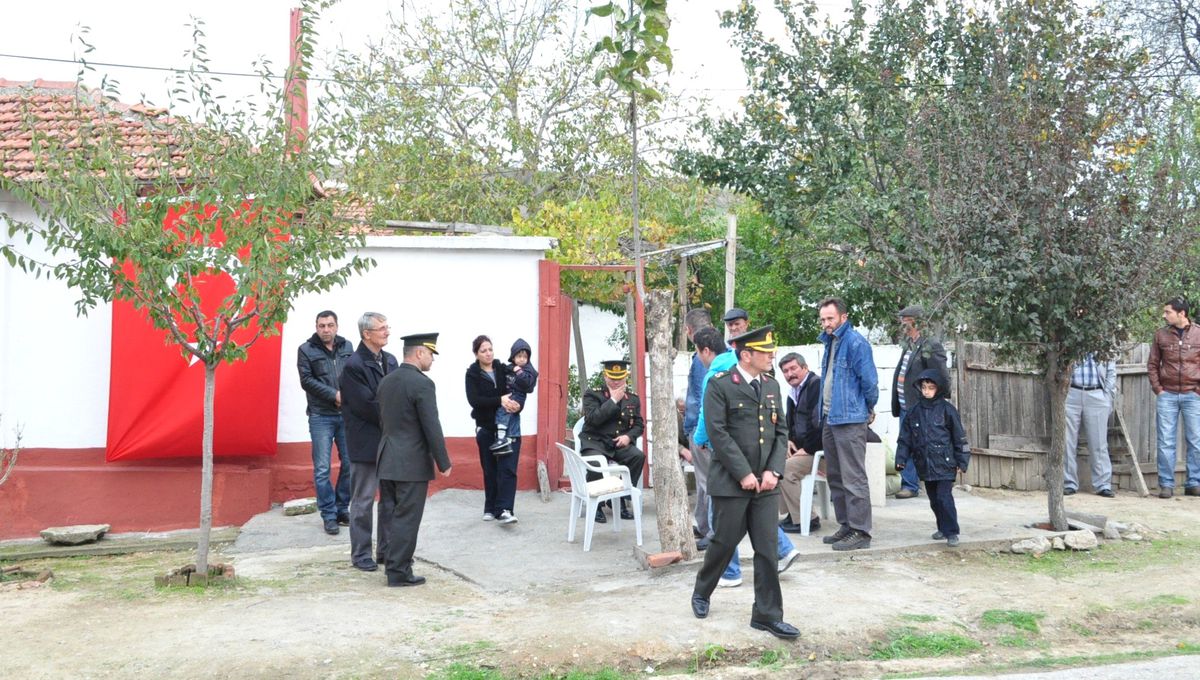 Şehit Ateşi Kırklareli\'ne Düştü