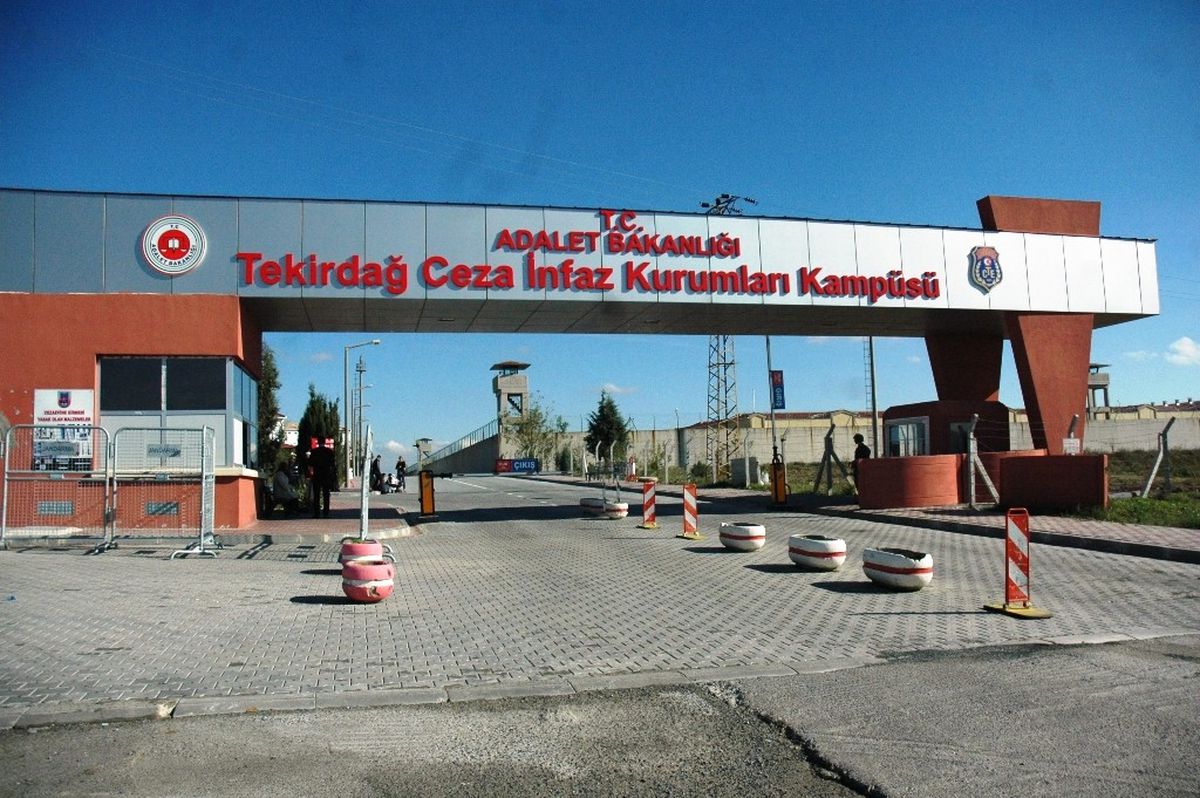 Tekirdağ F Tipi Cezaevi\'nde 200 Kişi Ölüm Orucu Tutuyor