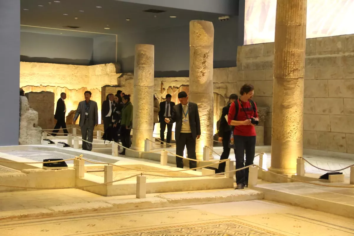 Zeugma Mozaikleri Büyüledi