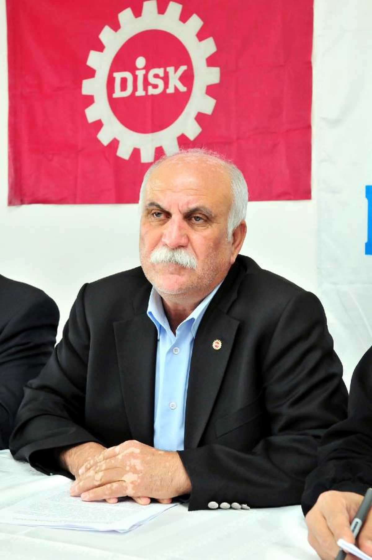 \'Açlık Grevlerini Diyalogla Bitirin\'