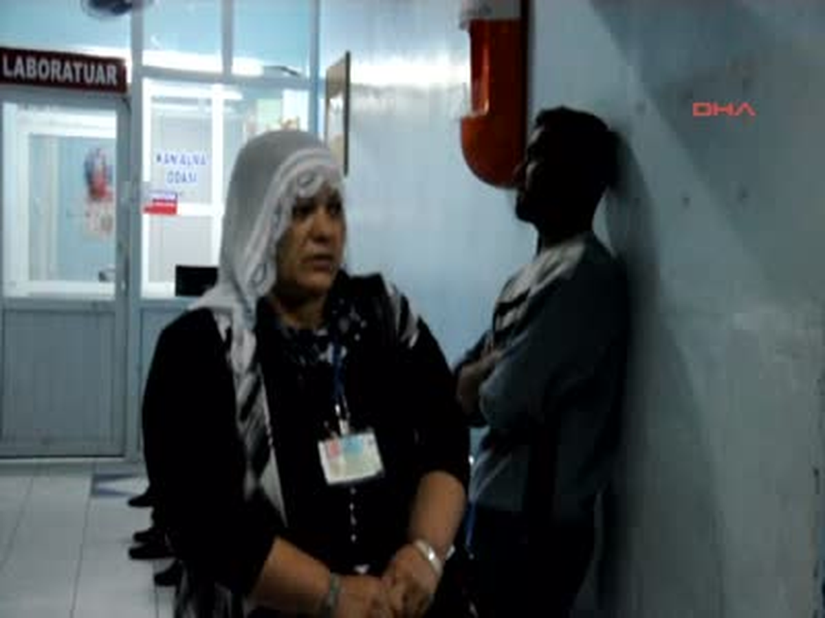 Bebek Çorba Tenceresinin Üzerine Düştü
