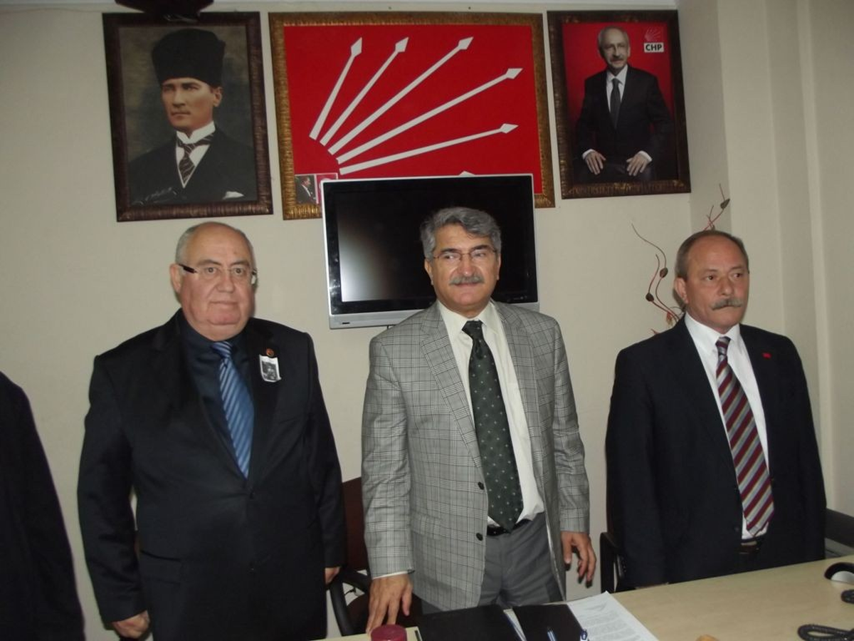 Fikri Sağlar\'dan Başkan Türközen\'e Destek