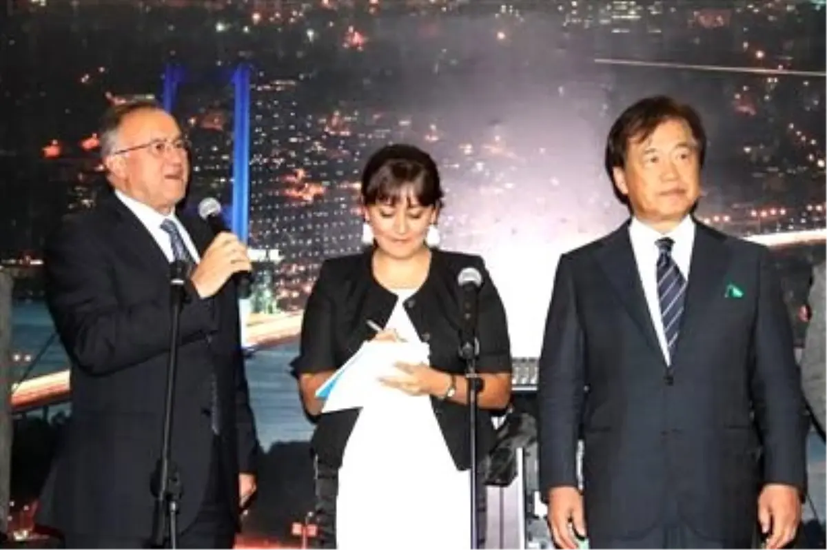 Gaziantep Bayrağı Yeosu\'ya Teslim Etti