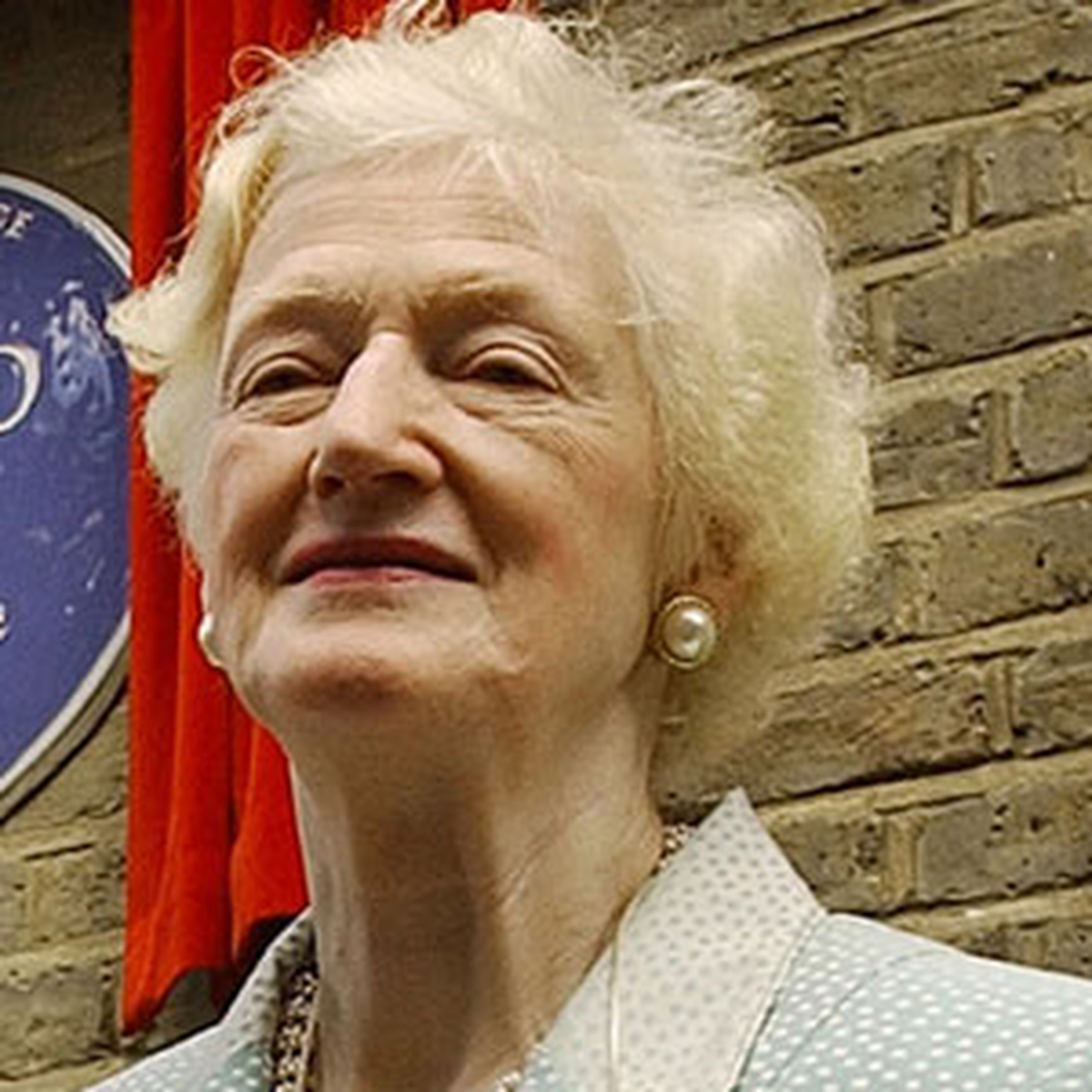 İngiliz Şair Eliot\'un Eşi Valerie Öldü