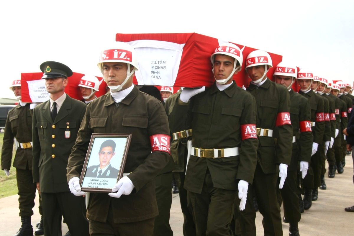 Şehitlerimizi Uğurluyoruz