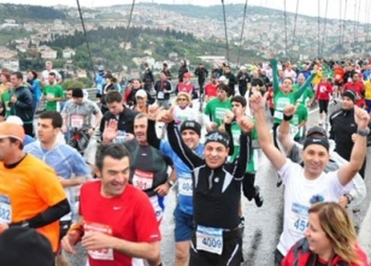 Tarihi Maraton Başladı