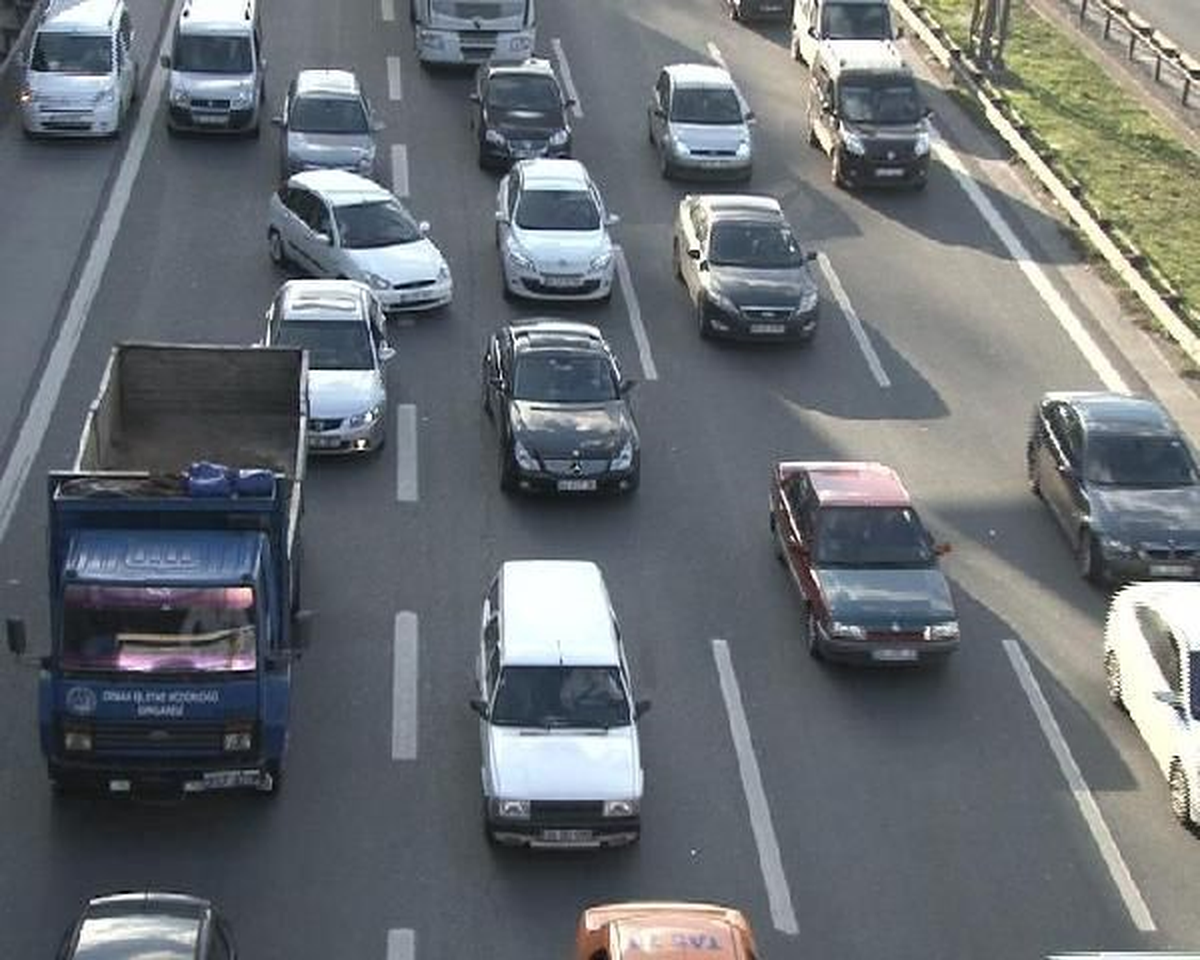 Tem \'De Trafik Yoğunluğu Yaşandı