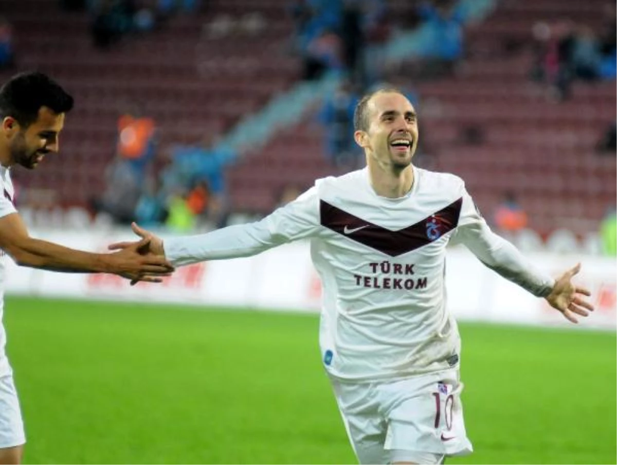 Trabzonspor Teknik Direktörü Oyuncularına Sahip Çıktı