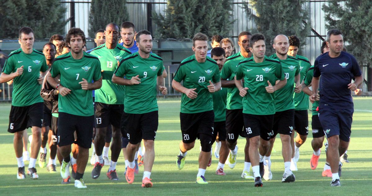 Akhisar, Trabzon Maçını Unuttu, Kasımpaşa\'dan 3 Paun Bekliyor