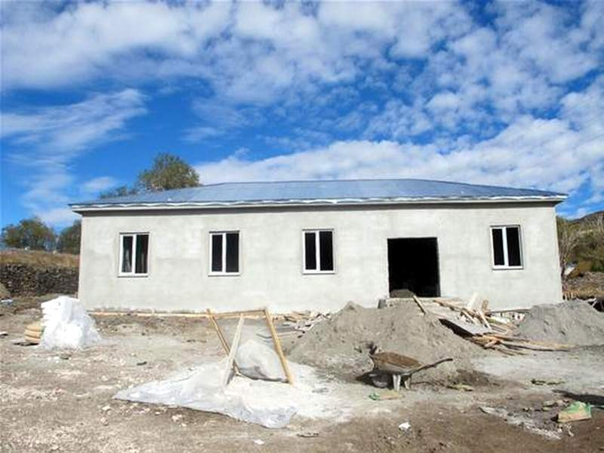 Arpaçay Kaymakamı, Köy Konağı\'nda İncelemelerde Bulundu