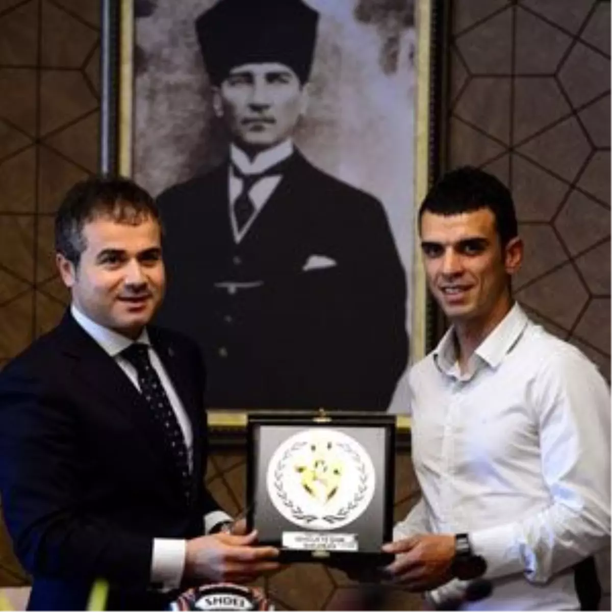 Bakan Kılıç, Kenan Sofuoğlu\'nu Kabul Etti