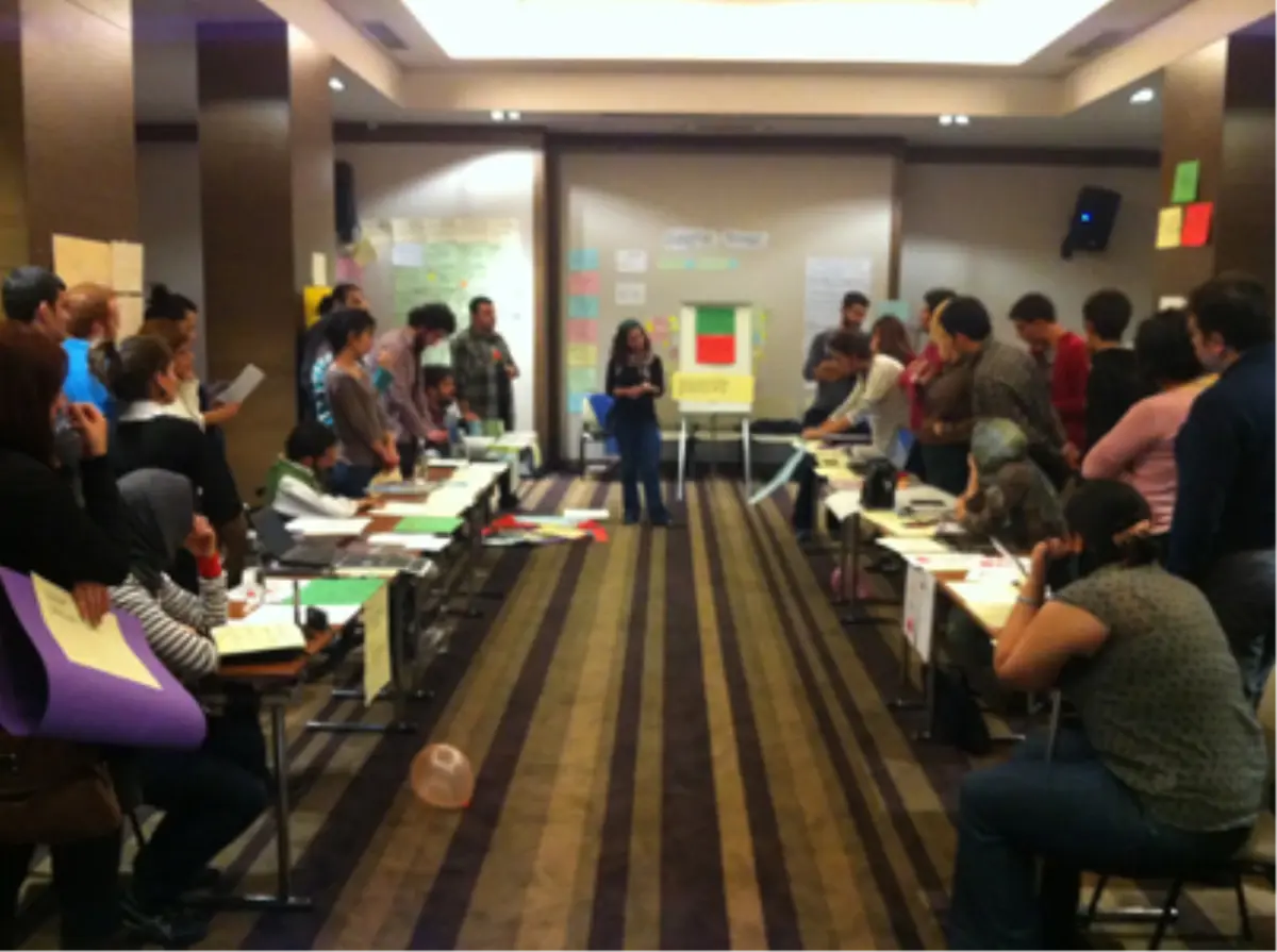 Bilgi\'de Şebeke Var!