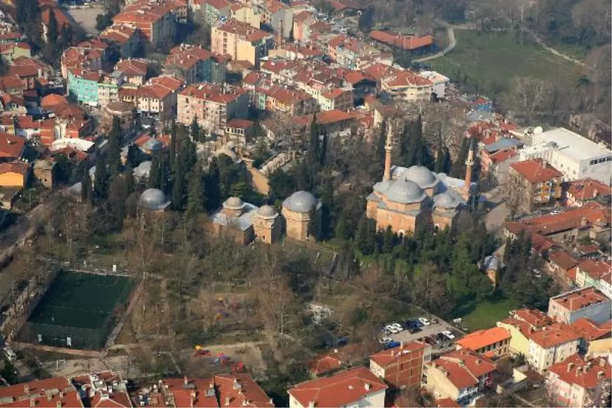 Bursa\'da Muradiye Külliyesi Restore Edilecek