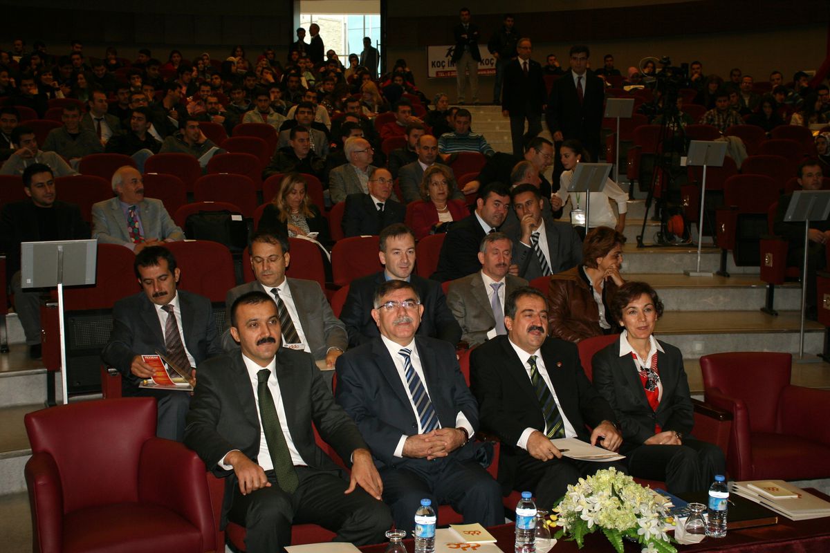 Düzce Üniversitesinde Deprem Çalıştayı
