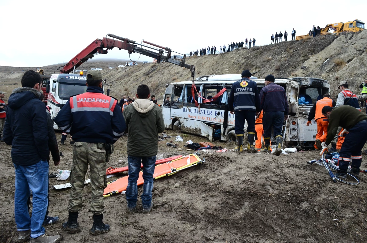 Erzurum\'da Trafik Kazasında Ölü Sayısı 7\'e Yükseldi
