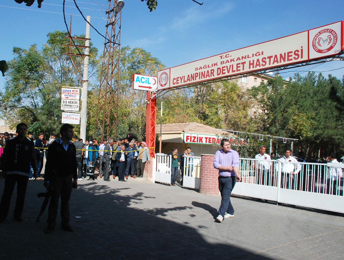 Esad\'ın Helikopteri Sınıra Yaklaşınca, Ceylanpınar Devlet Hastanesi\'nde Korku Yaşandı
