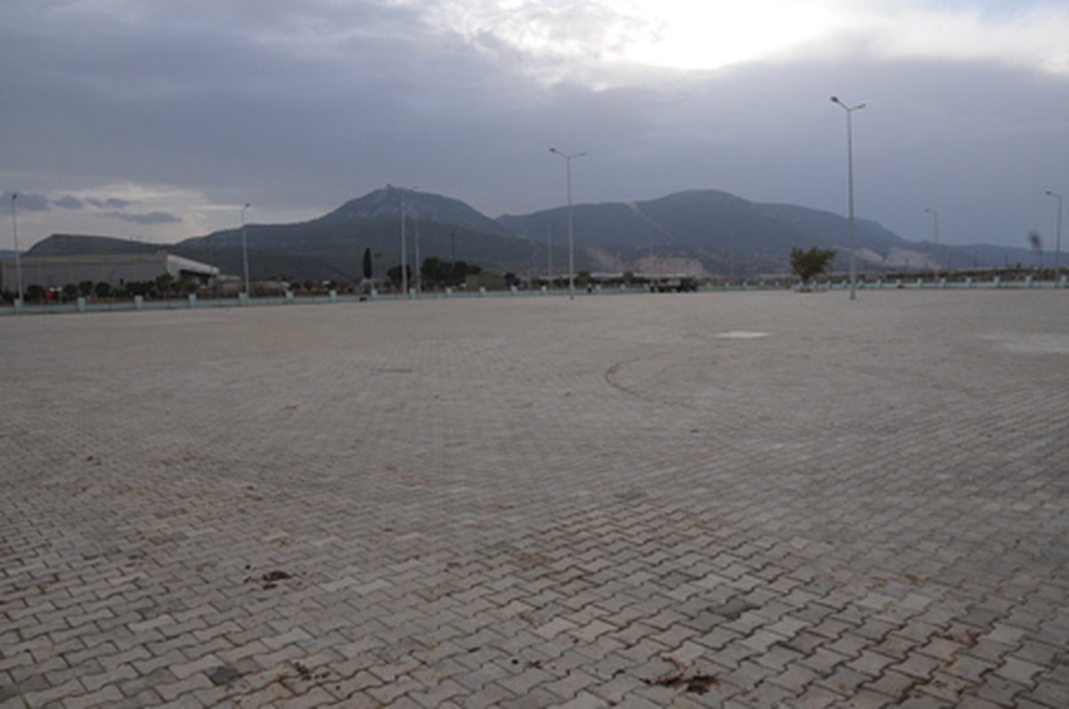 Halk Otobüslerine Depolama Alanı