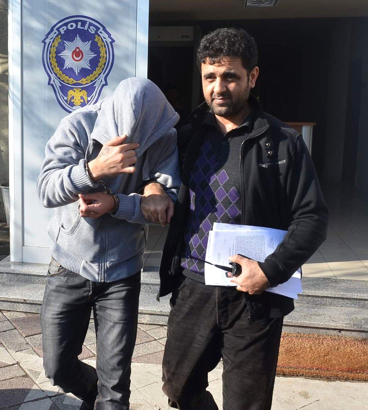 Kasten Yaralamaya 4 Yıl 2 Ay Hapis