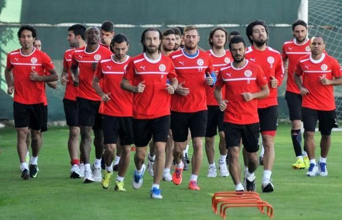 Medical Park Antalyaspor\'da Beşiktaş Maçı Hazırlıkları
