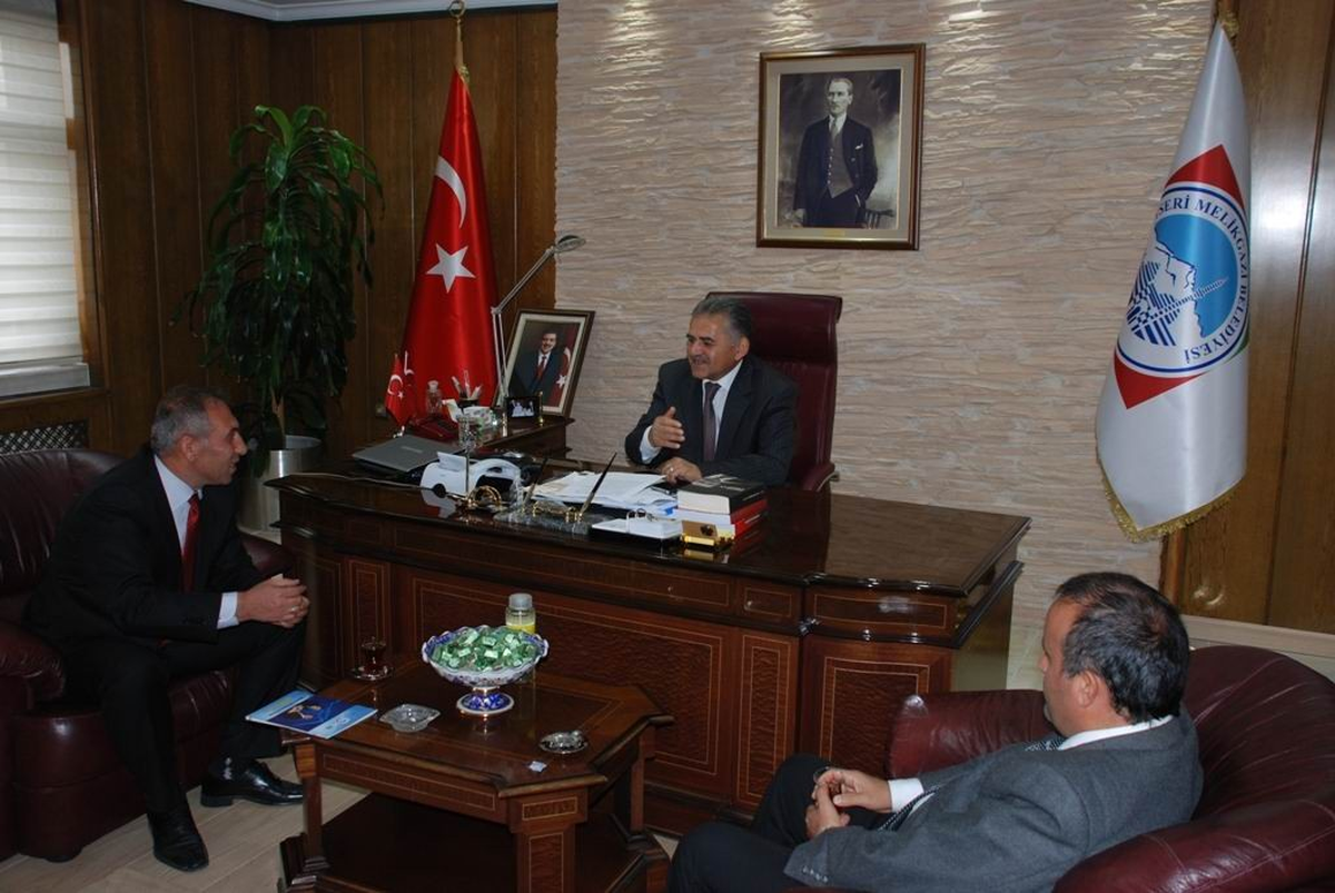 Melikgazi Belediyesi\'ne Teşekkür Ziyareti