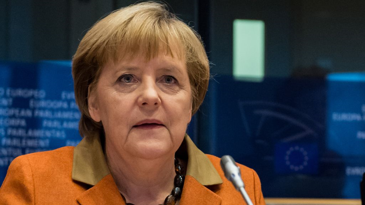 Merkel\'den Portekiz\'deki Kemer Sıkma Politikasına Destek
